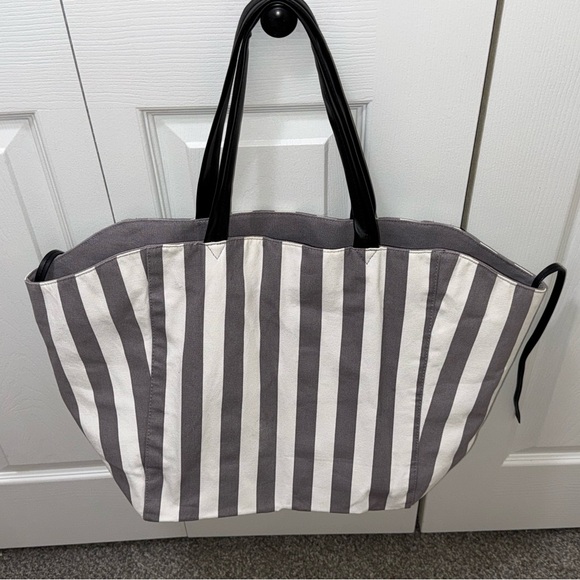 Victorias Secret Striped Canvas Tote Bag
Gray White Beach Travel - Picture 5 of 5